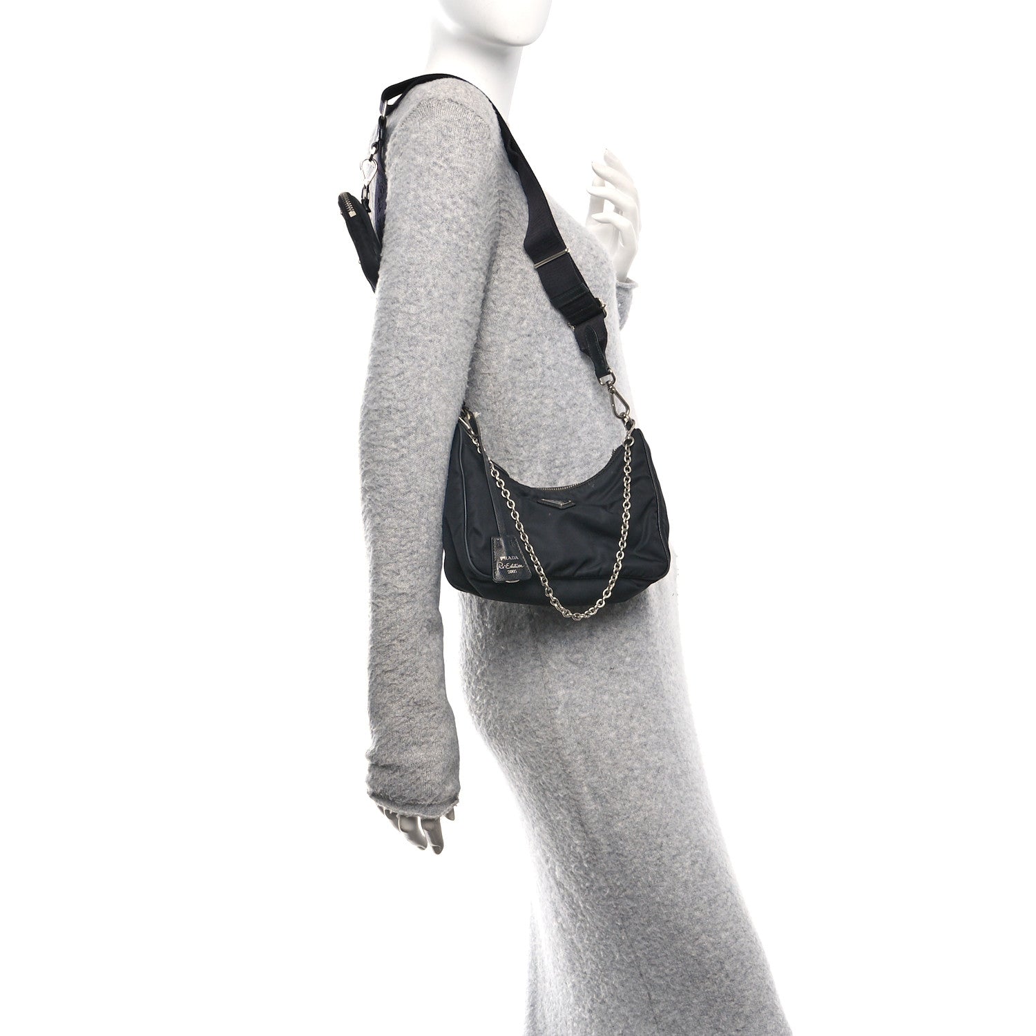 Prada Nylon Re-Edition 2005 Shoulder Bag Black 2 of 16