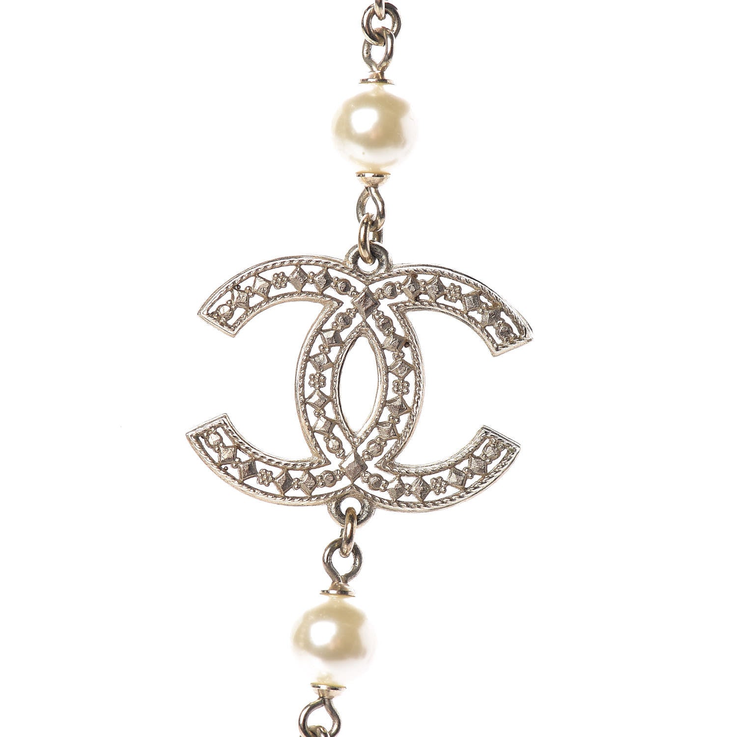 Chanel Pearl CC Short Necklace Gold 4 of 5