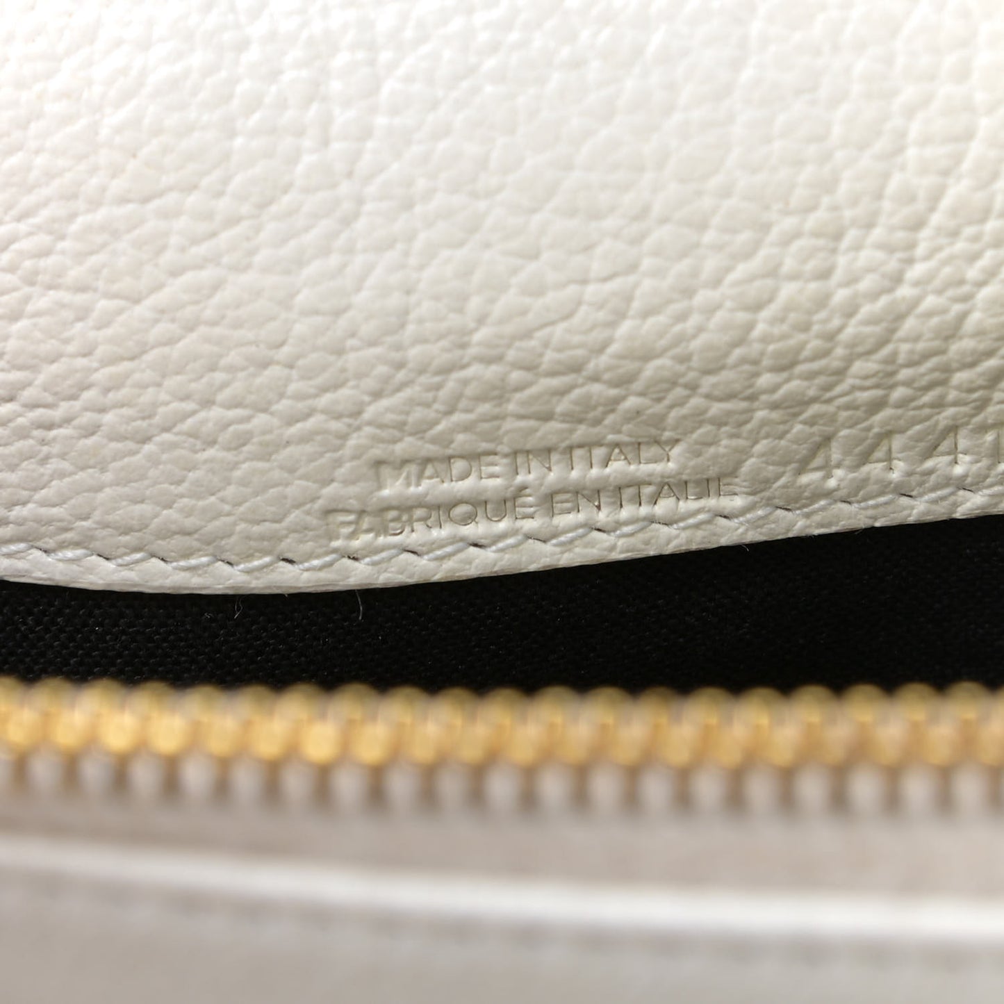 Agneau Gold Metallic Edge Hardware Wallet On Chain White