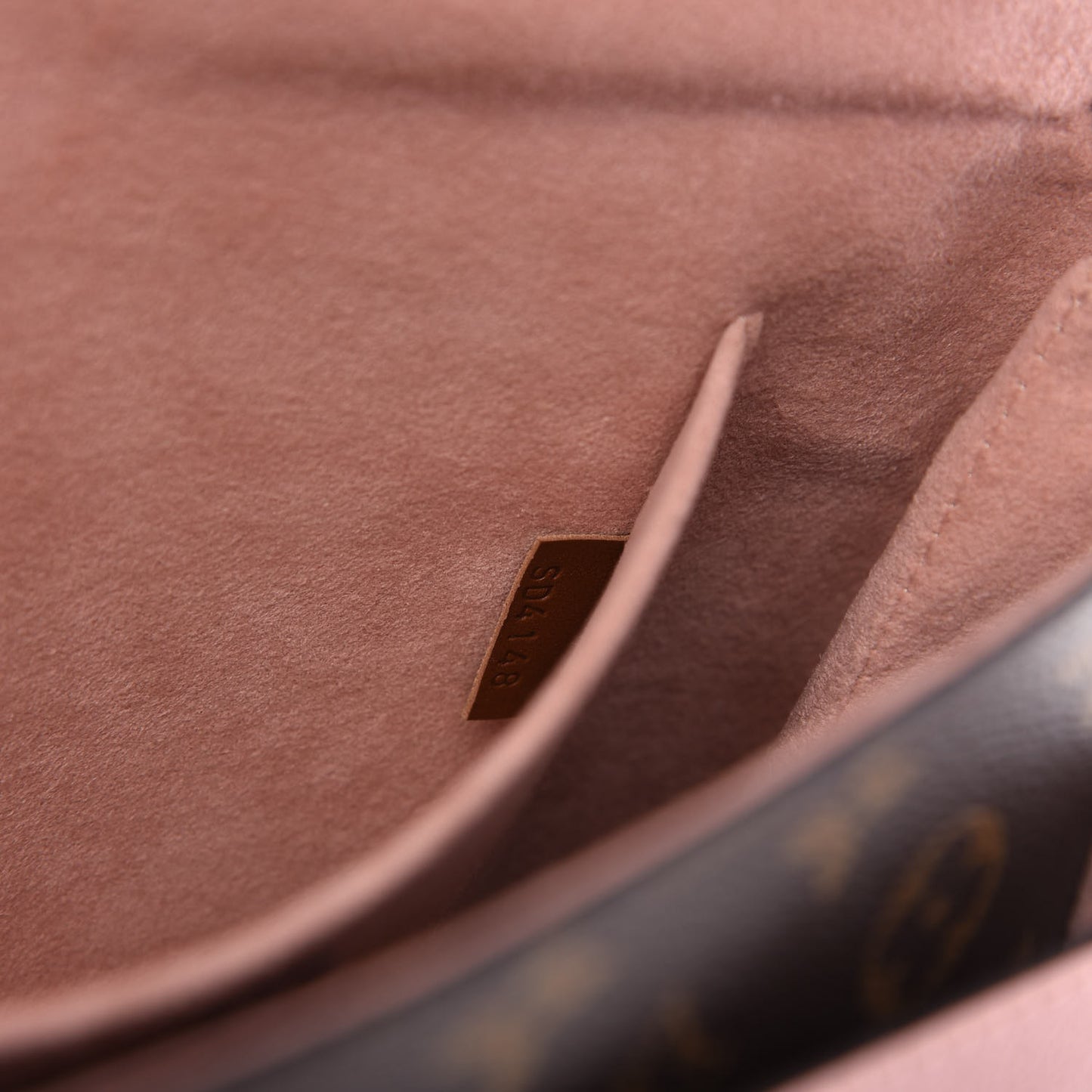 Monogram Marignan Rose Poudre