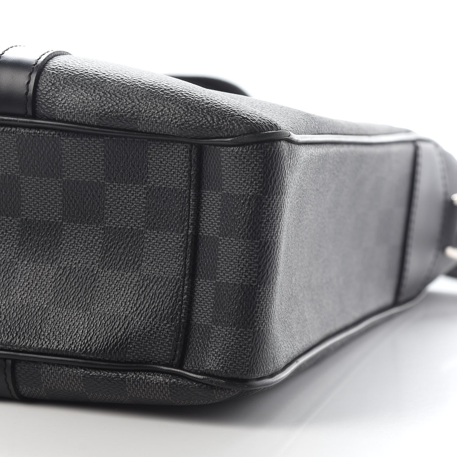 Louis Vuitton Damier Graphite Tadao 8 of 8