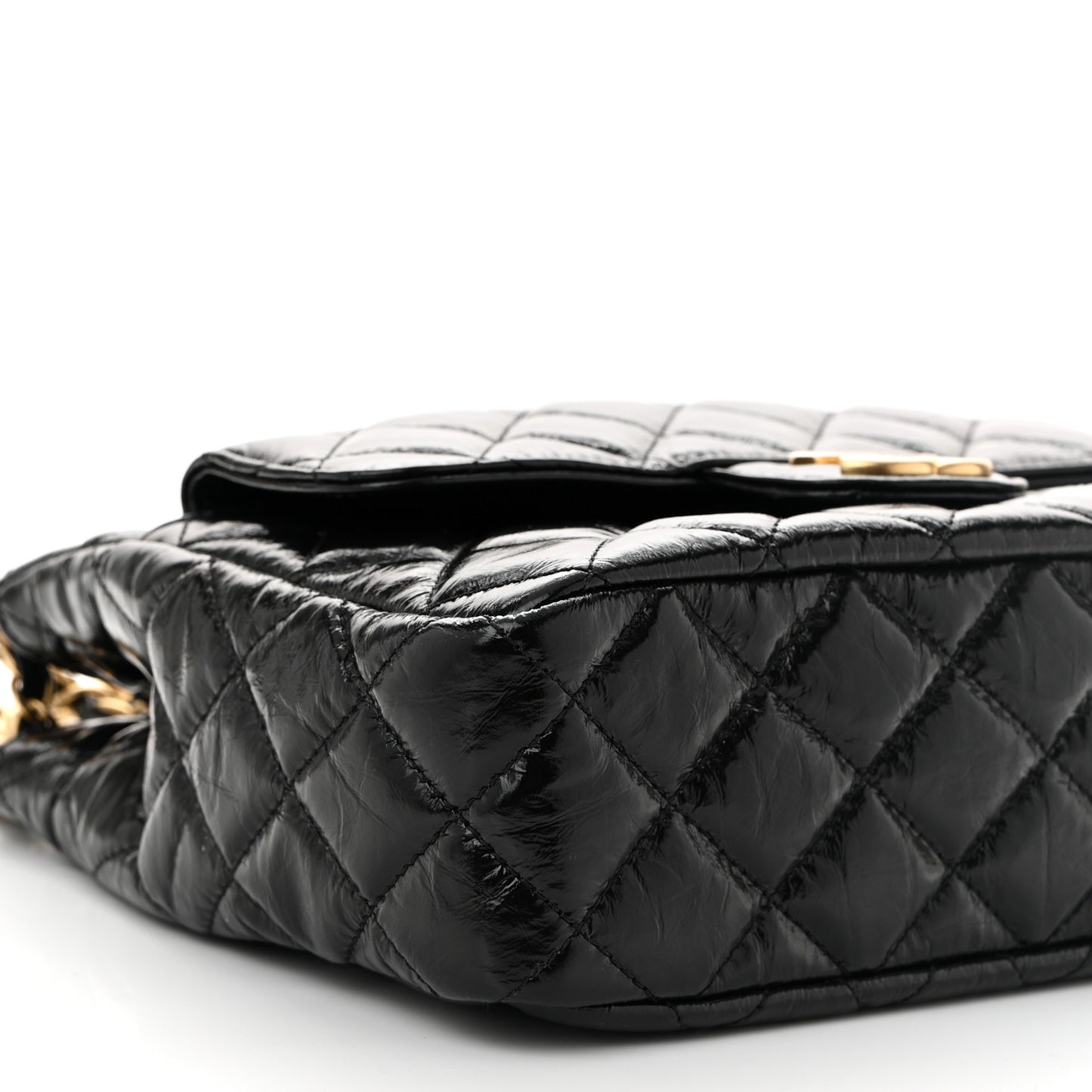 Shiny Crumpled Calfskin Quilted Wavy CC Hobo Black