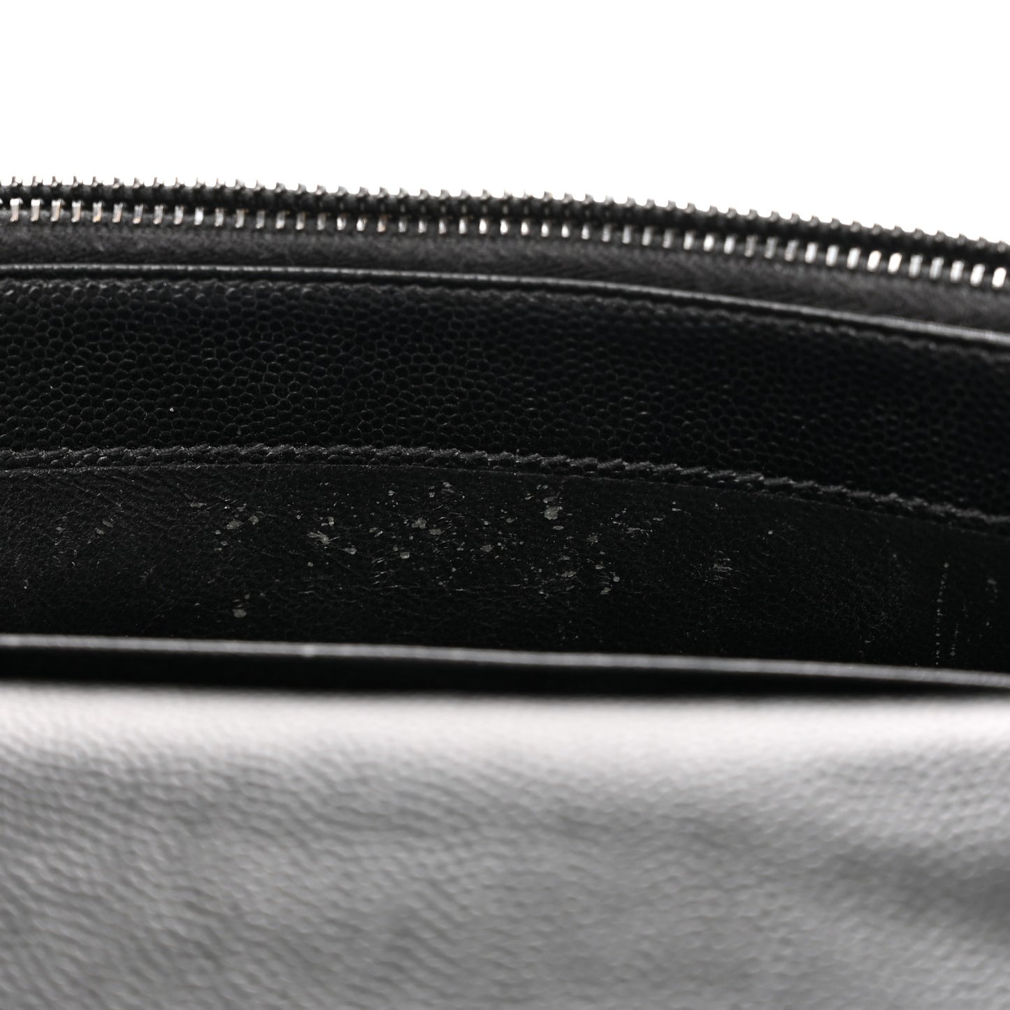 Grain De Poudre Matelasse Chevron Monogram Monochrome Envelope Chain Wallet Black