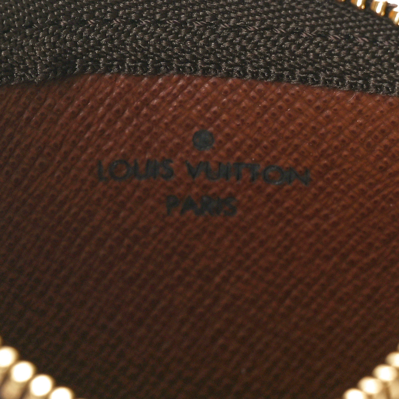 Louis Vuitton Monogram Key Pouch 6 of 7