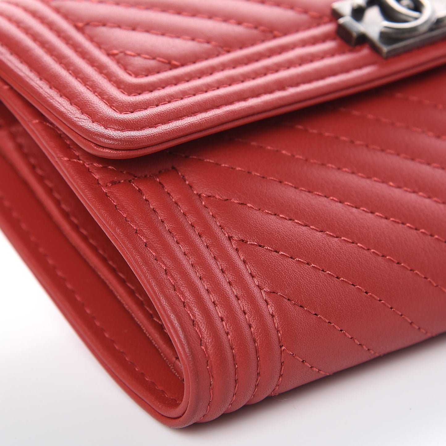 Lambskin Chevron Quilted Boy Flap Wallet Red