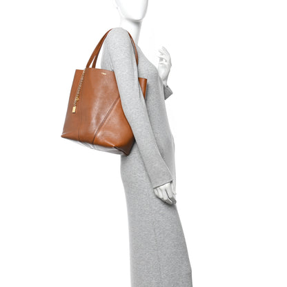 Chloe Grained Calfskin Medium Spin Tote Clay Brown 2 of 10