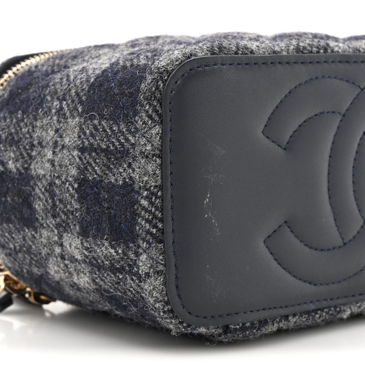Chanel Wool Plaid Quilted Small Vanity Case With Chain Blue 10 of 10