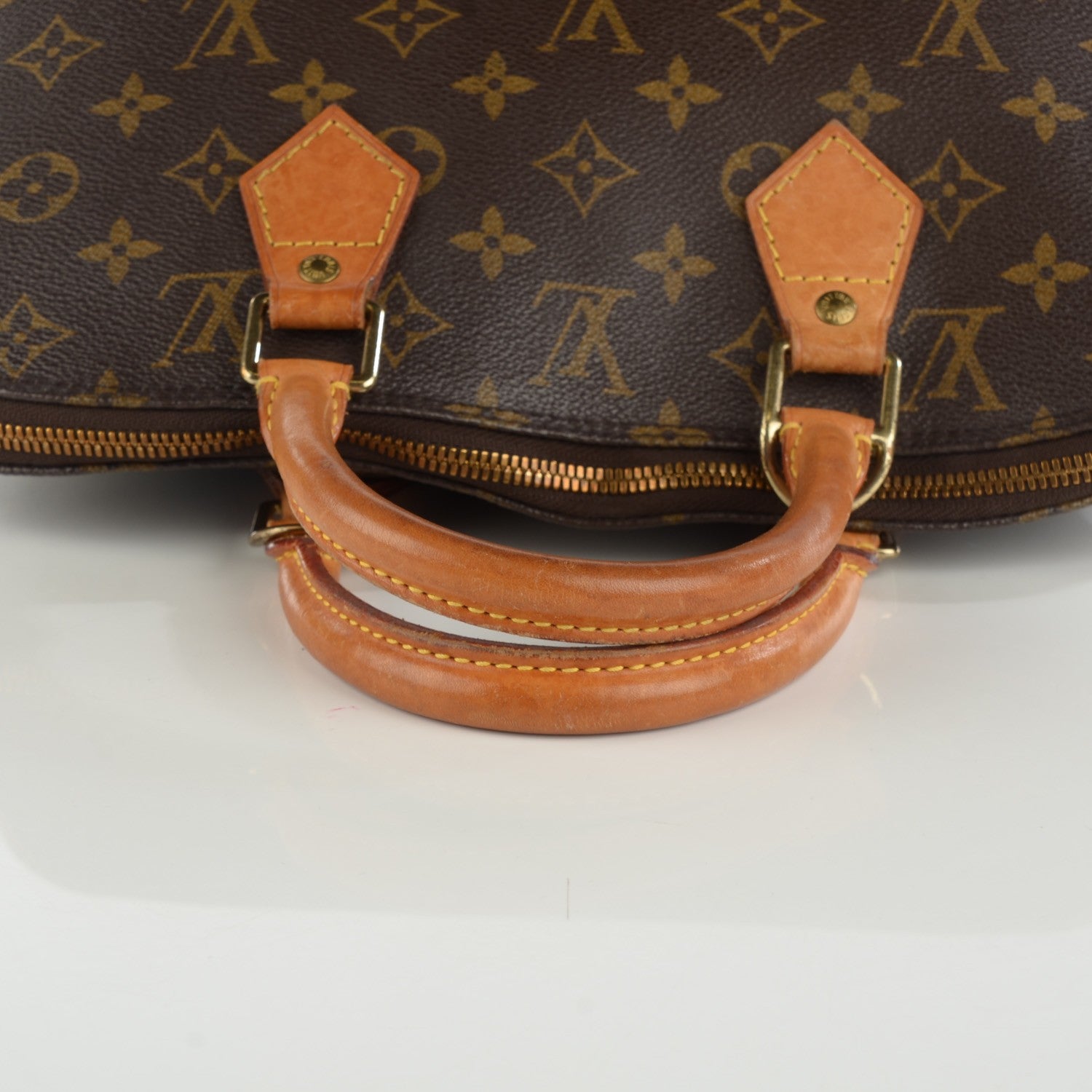 Louis Vuitton Monogram Alma PM 13 of 13