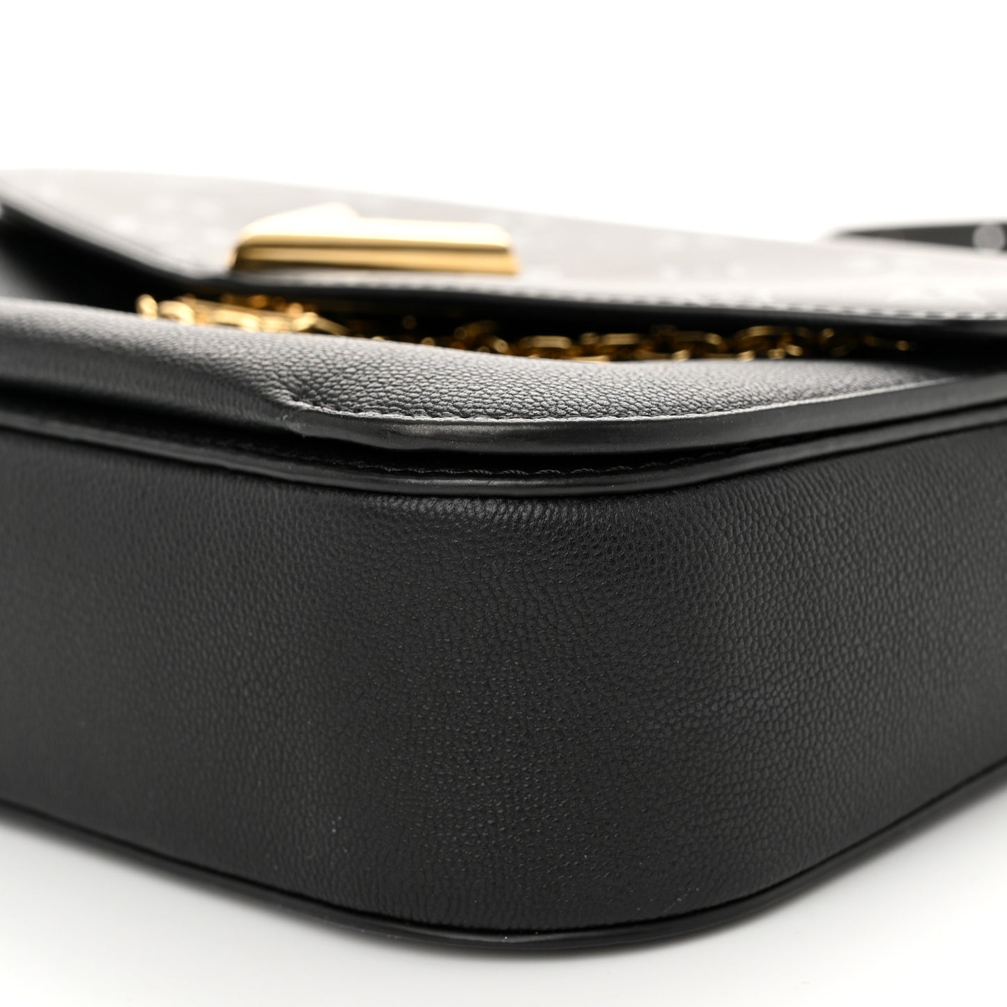 Calfskin Monogram Very Messenger Black