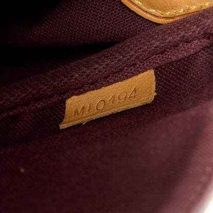 Louis Vuitton Monogram Favorite MM 7 of 12