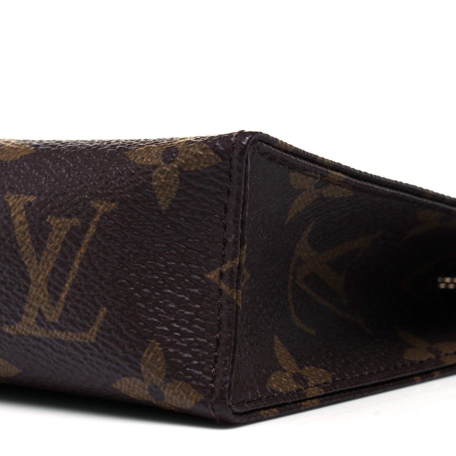 Louis Vuitton Monogram Toiletry Pouch 15 6 of 10