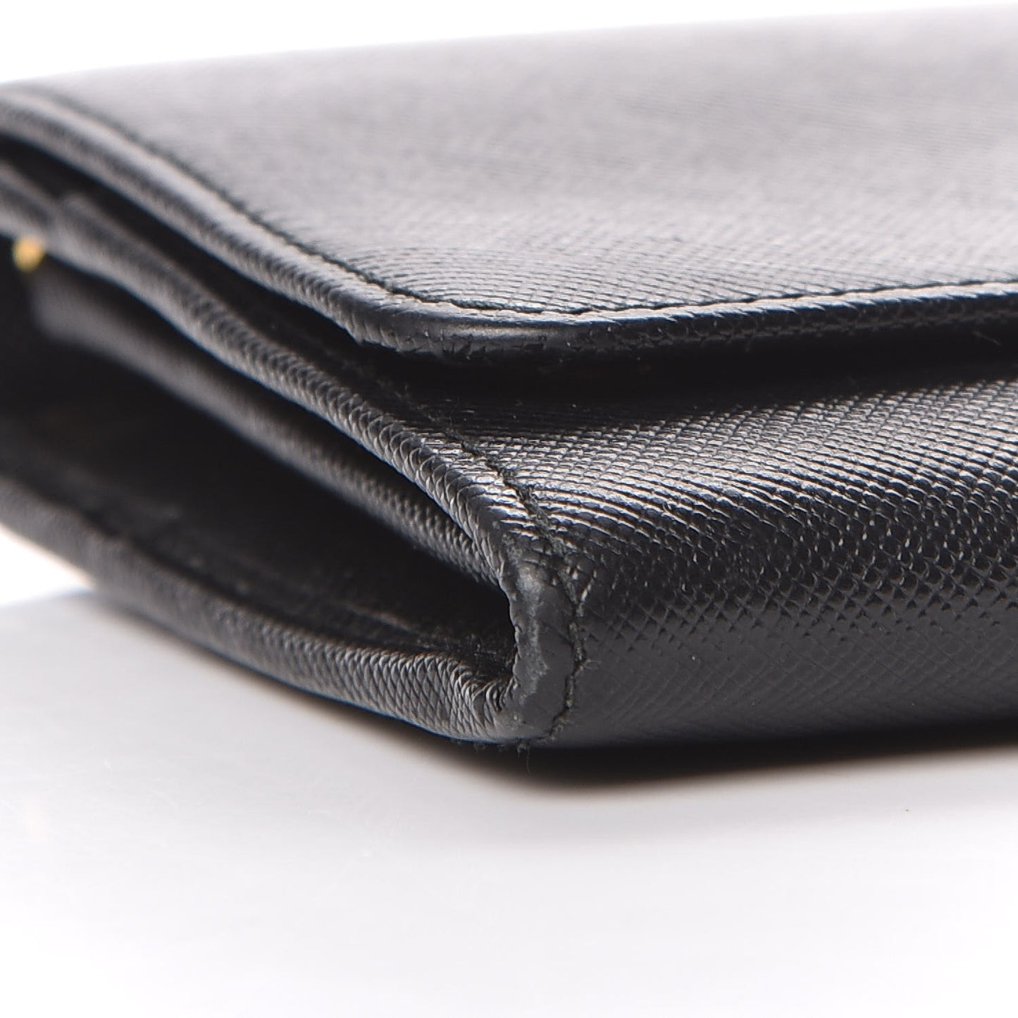 Saffiano Metal Oro Chain Wallet Black