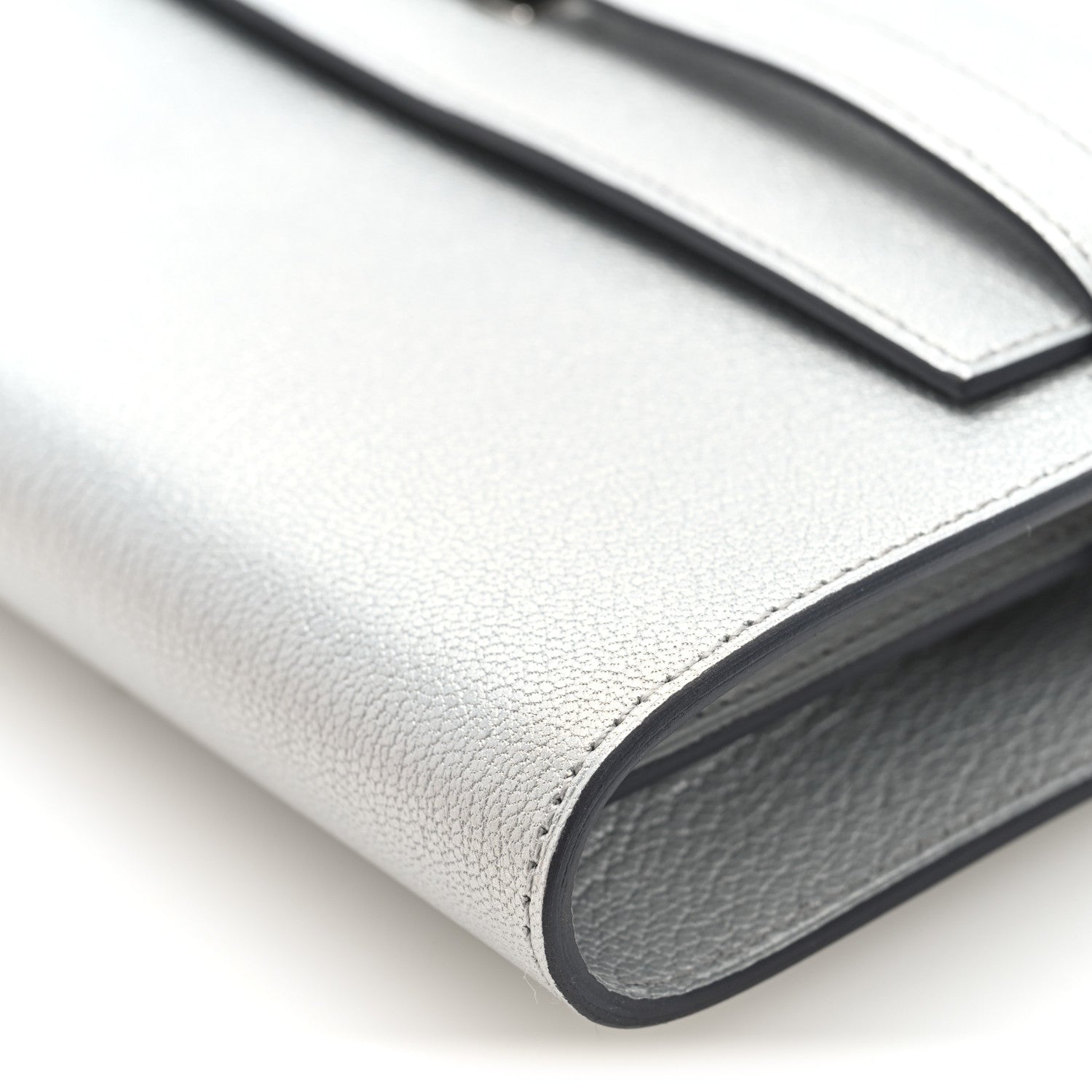 Hermes Metallic Chevre Chamkilight Kelly Wallet To Go Argent 10 of 11