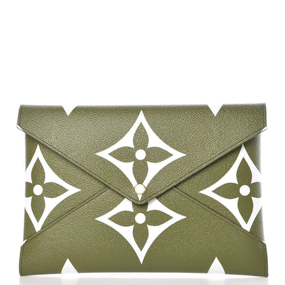 Louis Vuitton Monogram Giant Kirigami Pochette Set 3 of 12