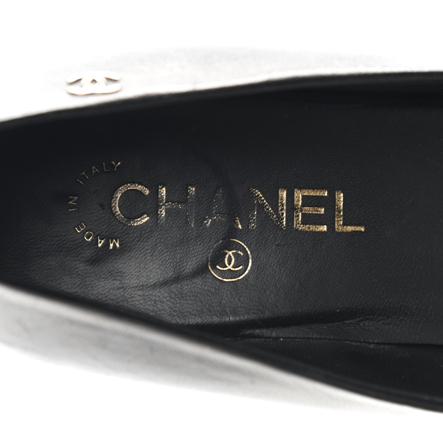 Lambskin Pearl Camellia Cap Toe Pumps 41 Black