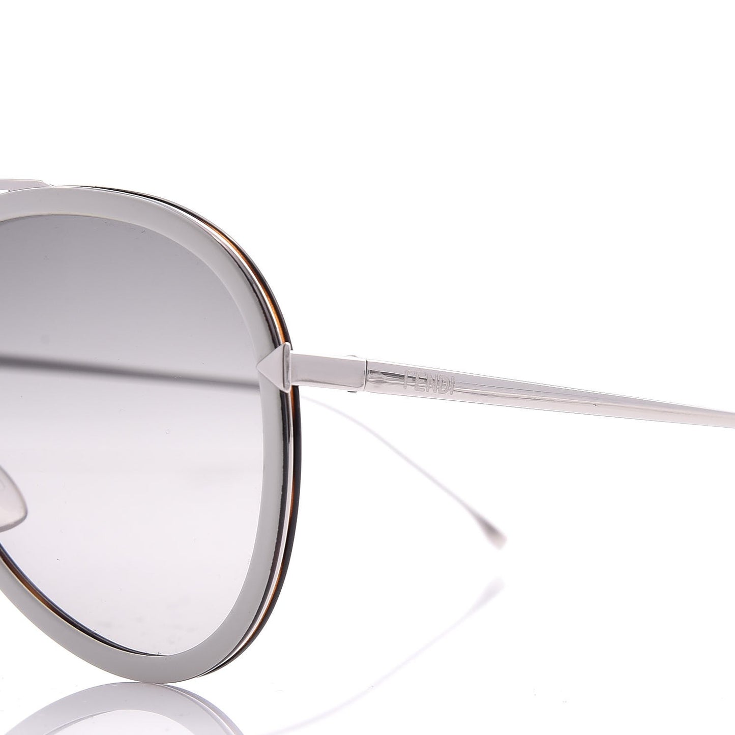 Metal Aviator Sunglasses FF0155/S White