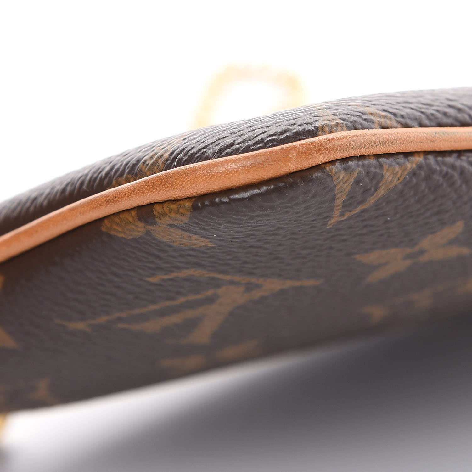 Louis Vuitton Monogram Pochette Milla MM 8 of 9
