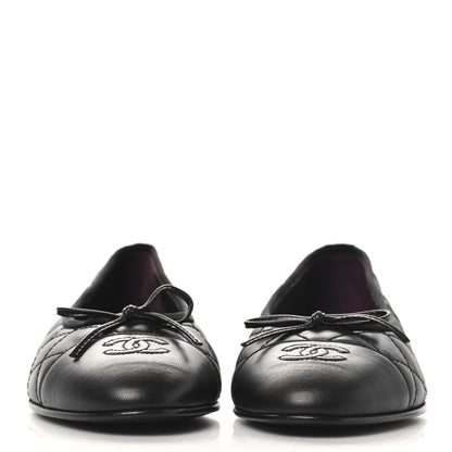 Chanel Aged Calfskin Quilted CC Cap Toe Ballerina Flats 39 Black 3 of 10
