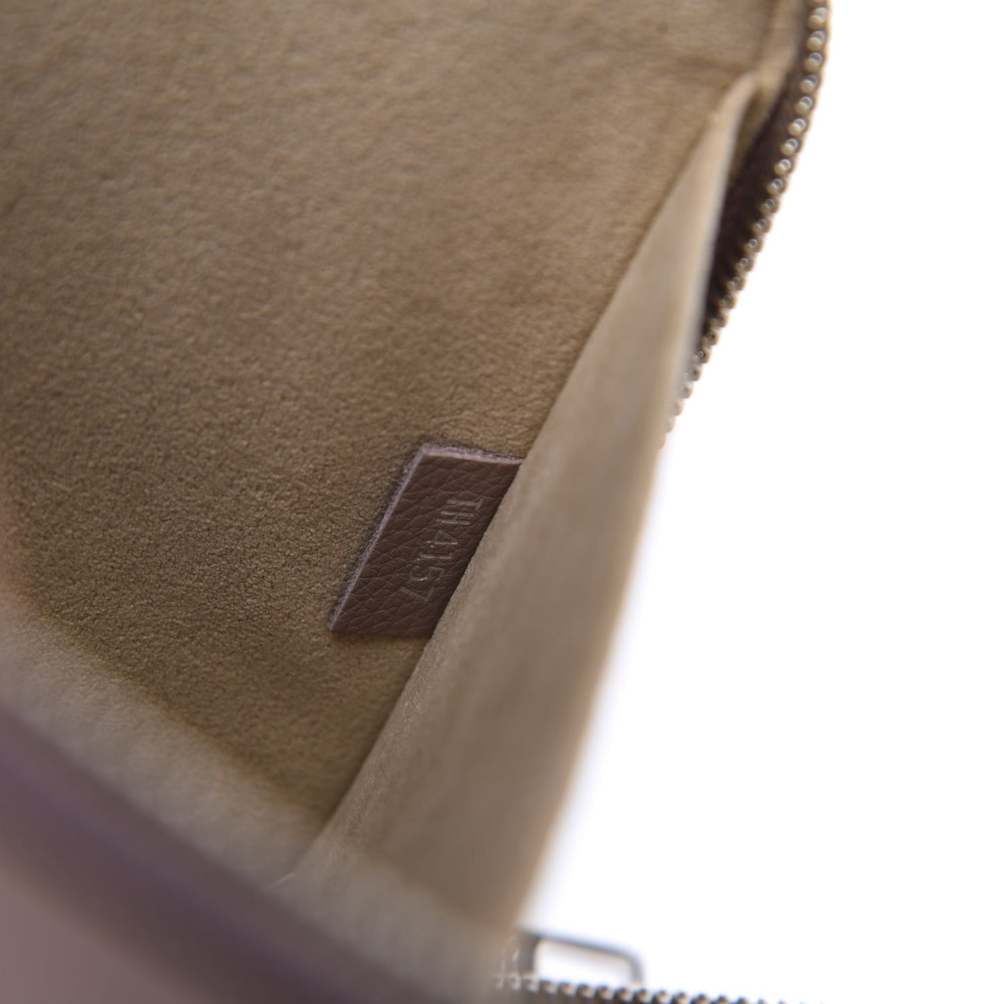 Calfskin Pochette Jour PM Taupe