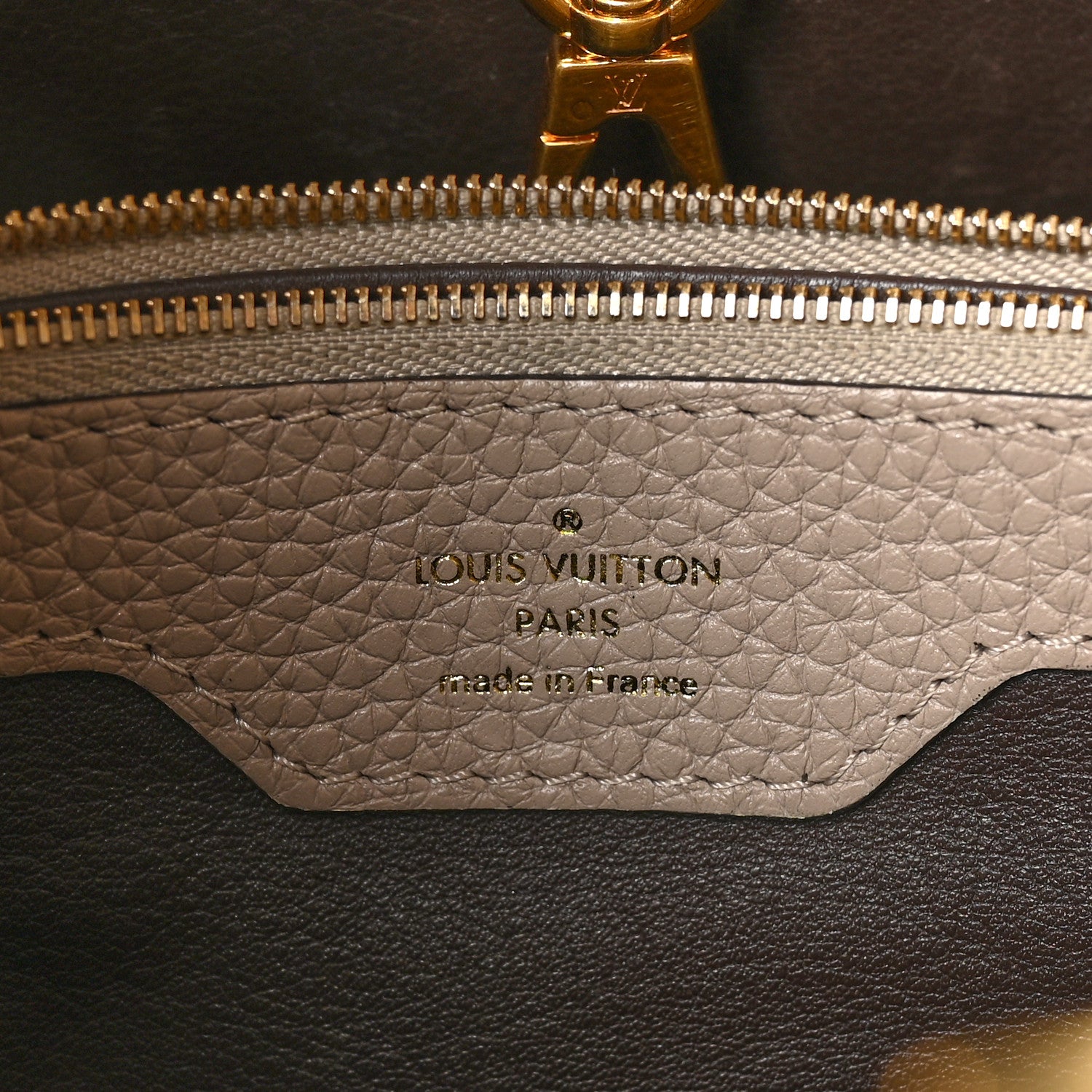 Louis Vuitton Taurillon Capucines MM Galet 6 of 12