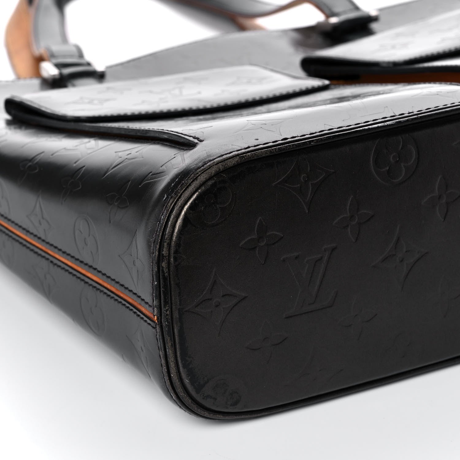 Louis Vuitton Mat Monogram Willwood Black 7 of 11