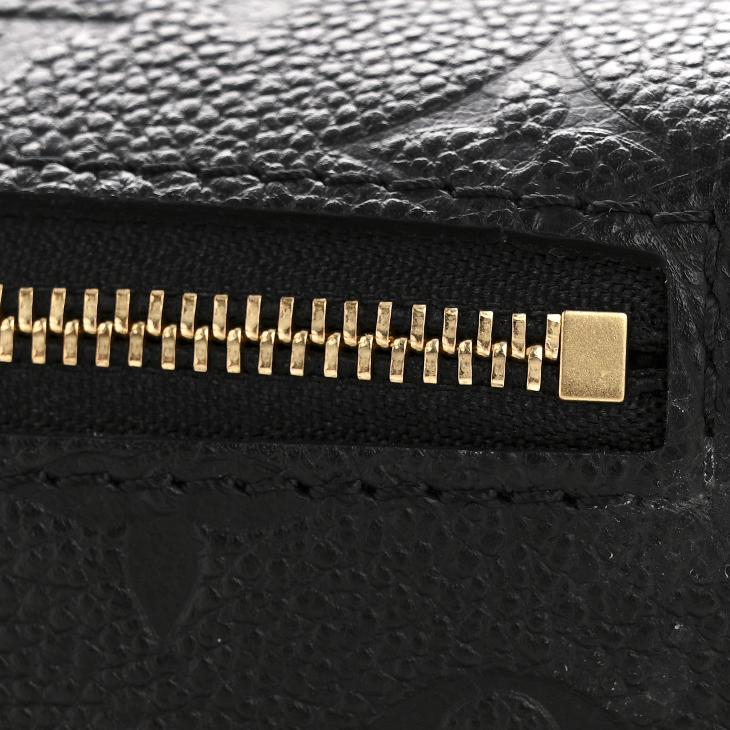 Louis Vuitton Empreinte Pochette Metis East West Black 11 of 11