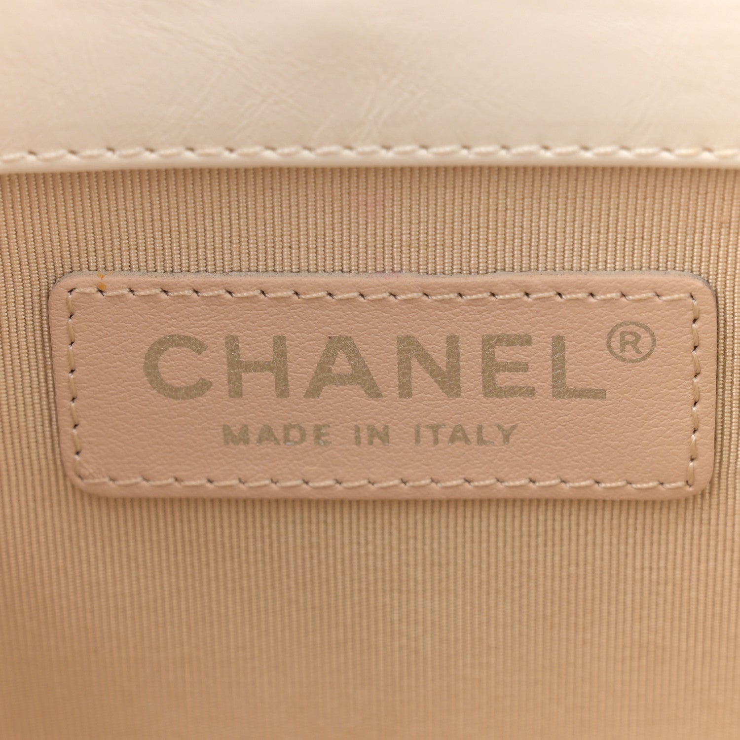 Chanel Calfskin Raffia Small Vanity Case Bag White Beige White Beige 6 of 11