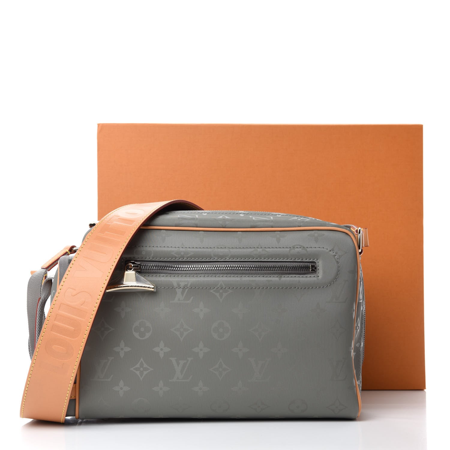 Louis Vuitton Monogram Titanium Camera Bag 11 of 11