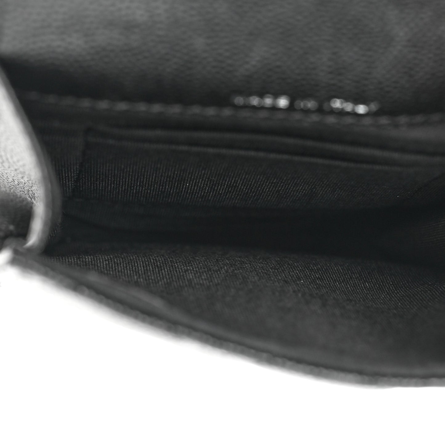 Caviar Quilted My Everything Clutch With Chain Black