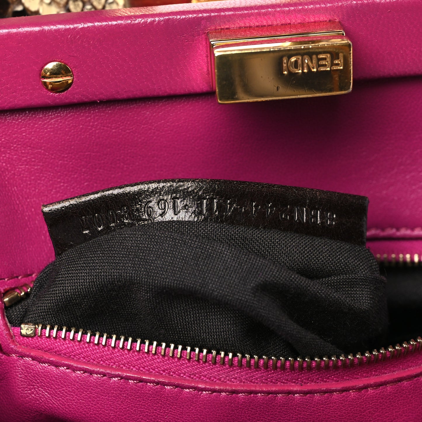 Snakeskin Mini Peekaboo Iconic Satchel Daisy Roccia Magenta