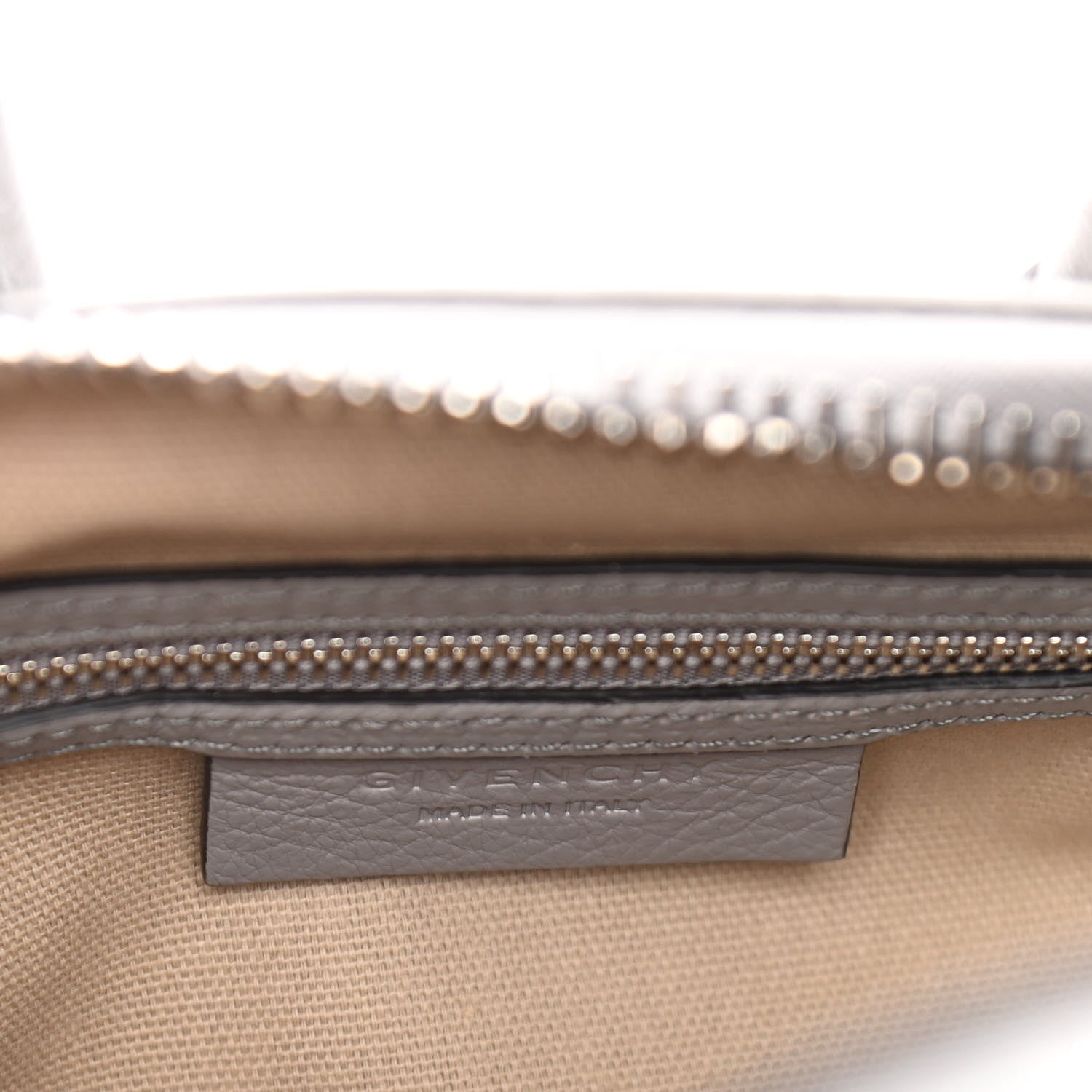Givenchy Sugar Goatskin Mini Antigona Pearl Grey 6 of 9