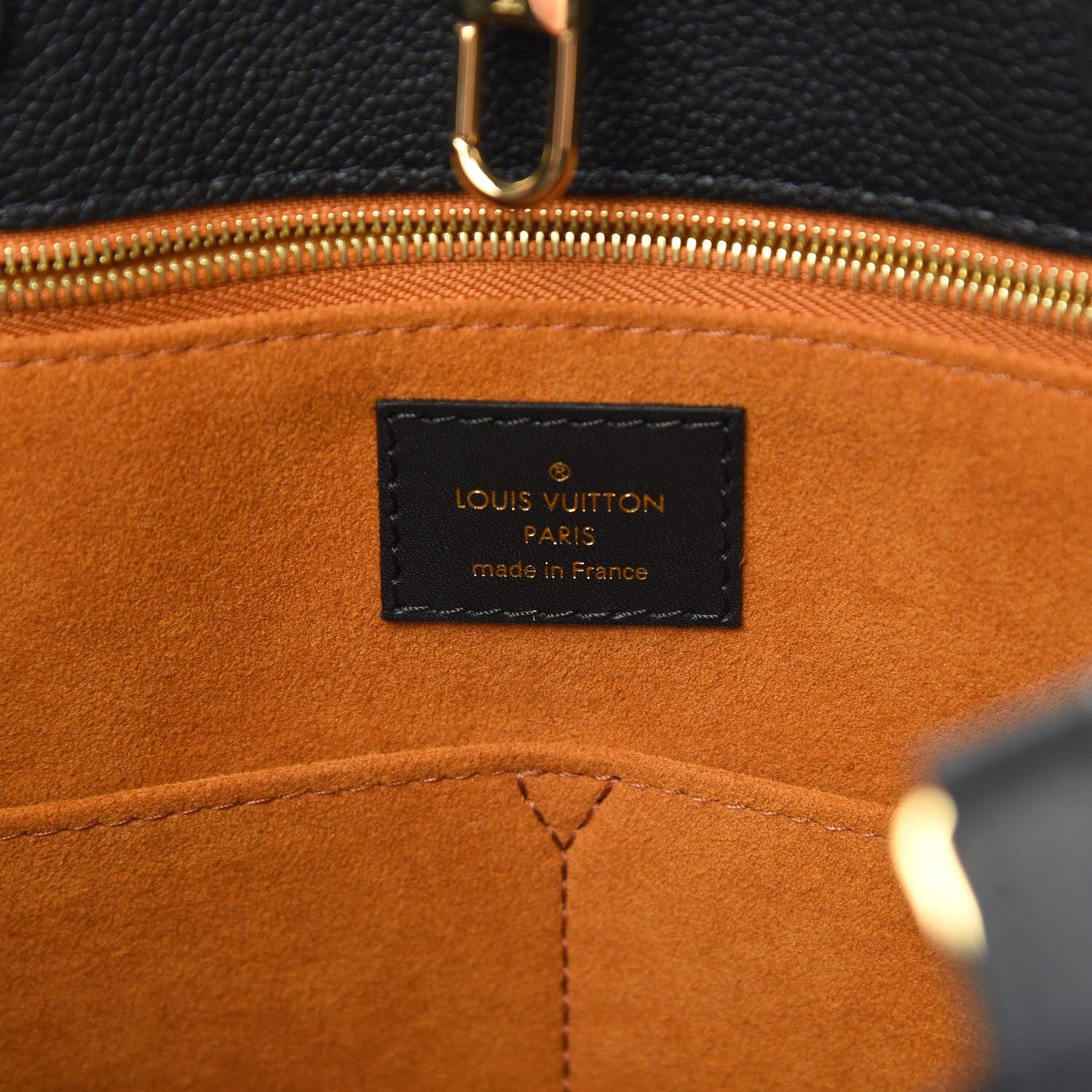 Louis Vuitton Empreinte Monogram Giant Onthego MM Black 6 of 10
