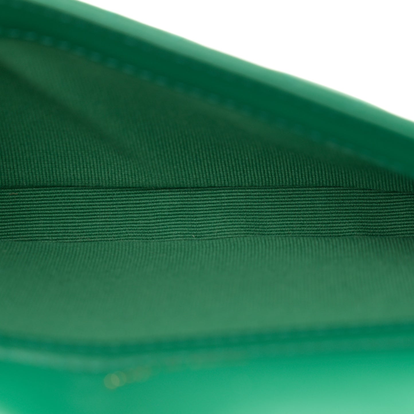 Lambskin Quilted Flap Phone Holder With Chain Green