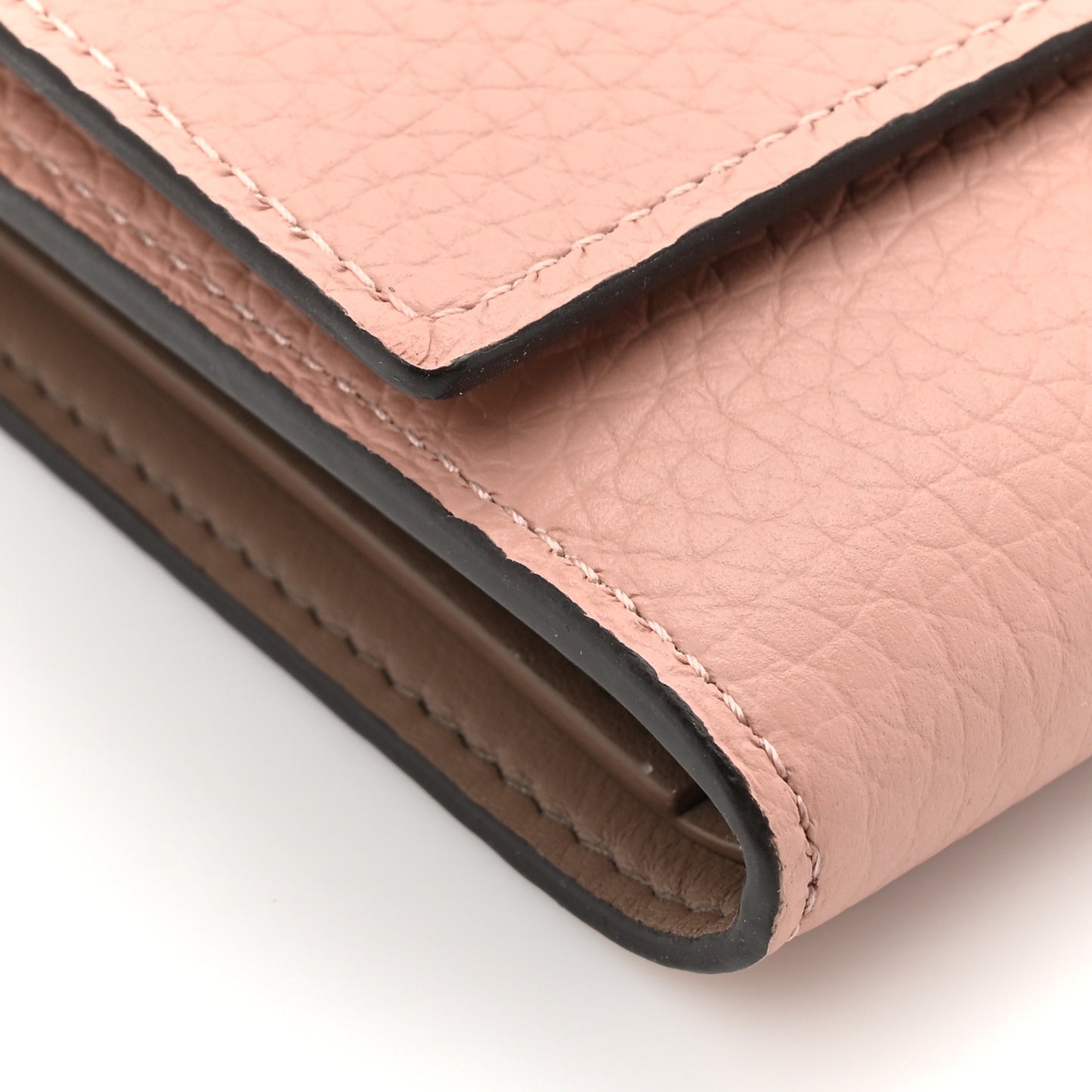 Taurillon Capucines Compact Wallet Magnolia