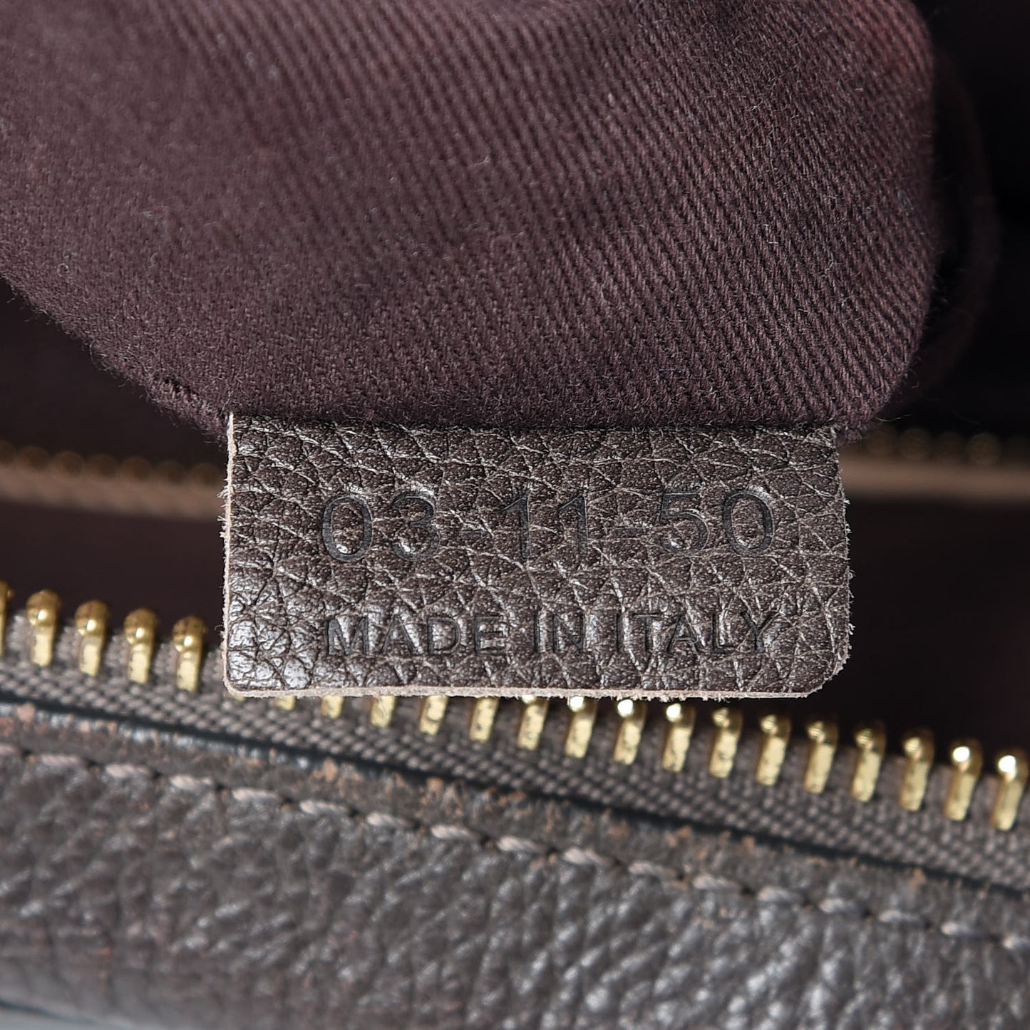Calfskin Large Paraty Rock
