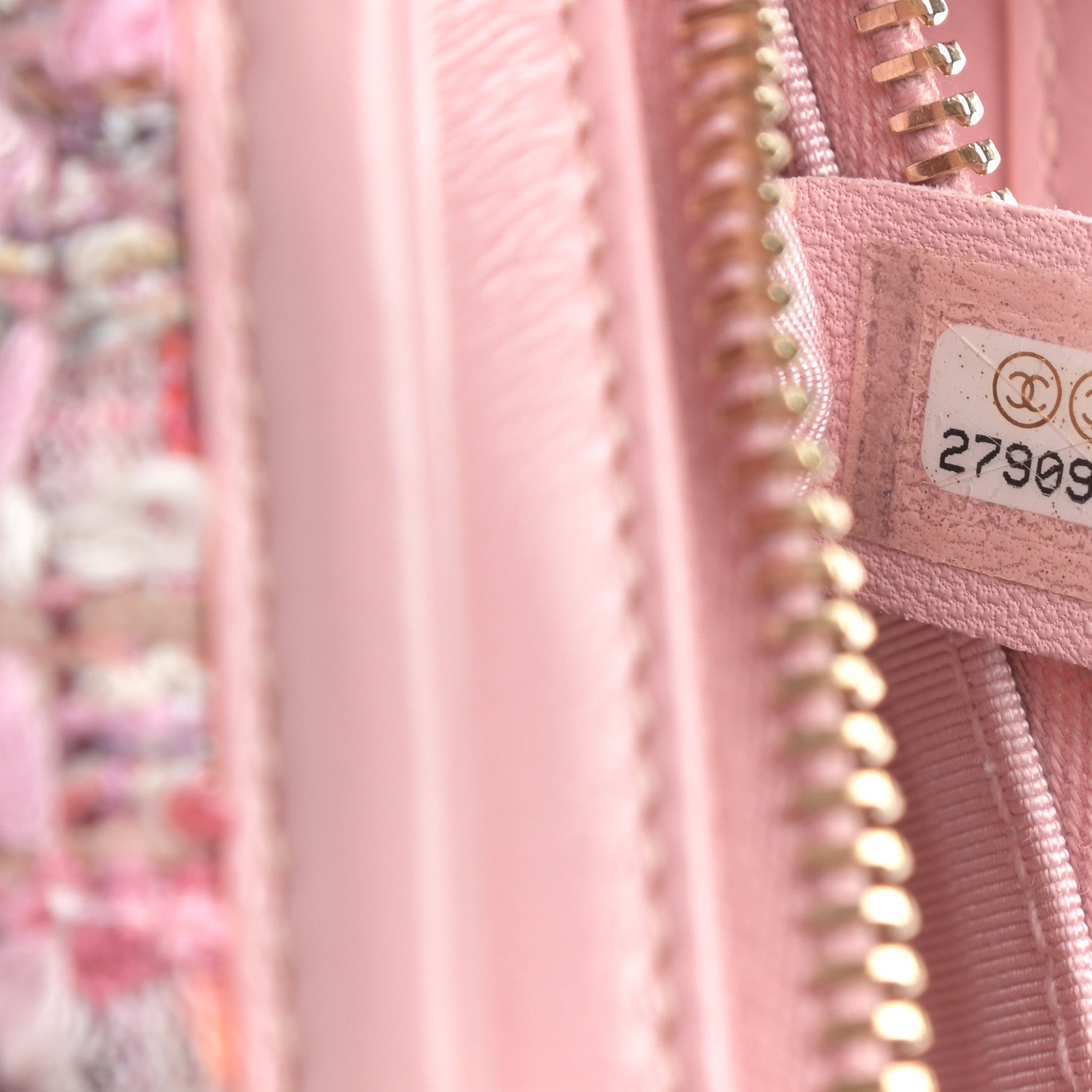 Chanel Tweed Calfskin Small Gabrielle Hobo Light Pink 7 of 11