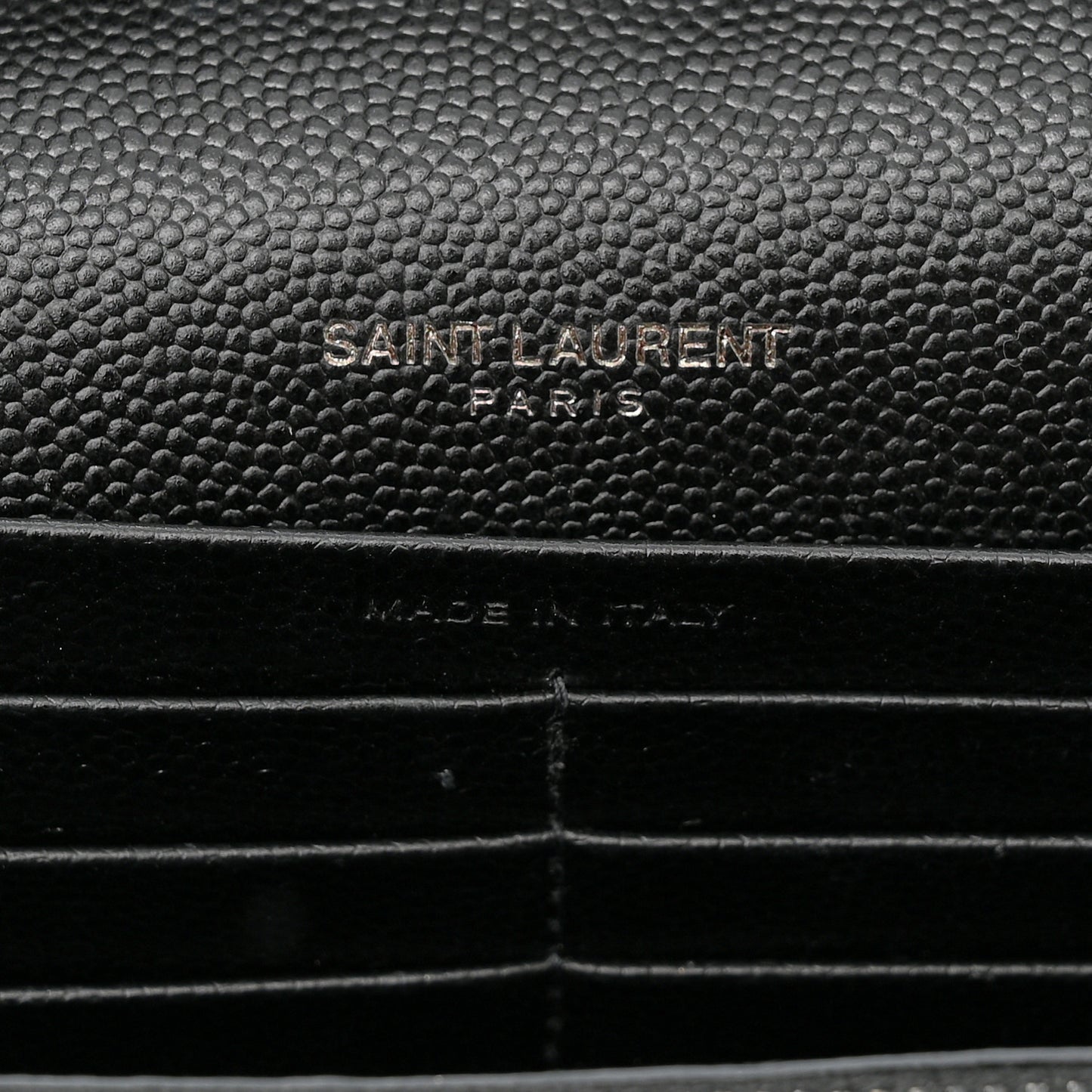 Grain De Poudre Matelasse Chevron Monogram Monochrome Chain Wallet Black