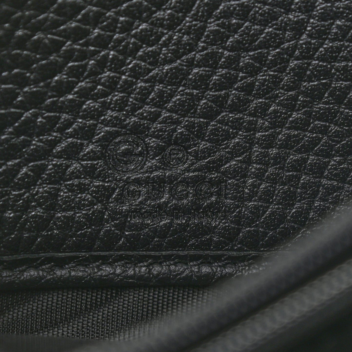 Pebbled Calfskin Small Soho Zip Around Wallet Black