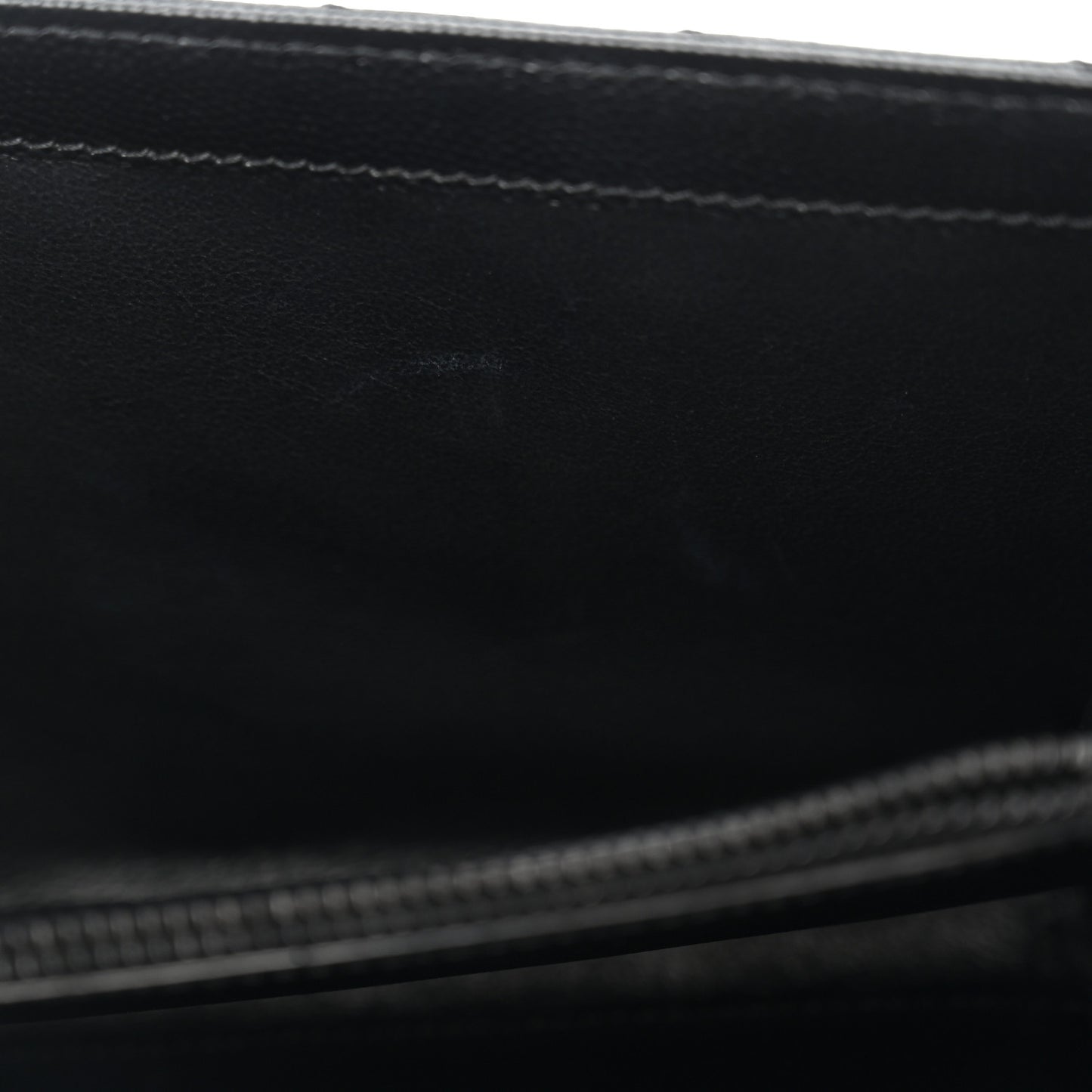 Grain De Poudre Matelasse Chevron Monogram Monochrome Envelope Chain Wallet Black