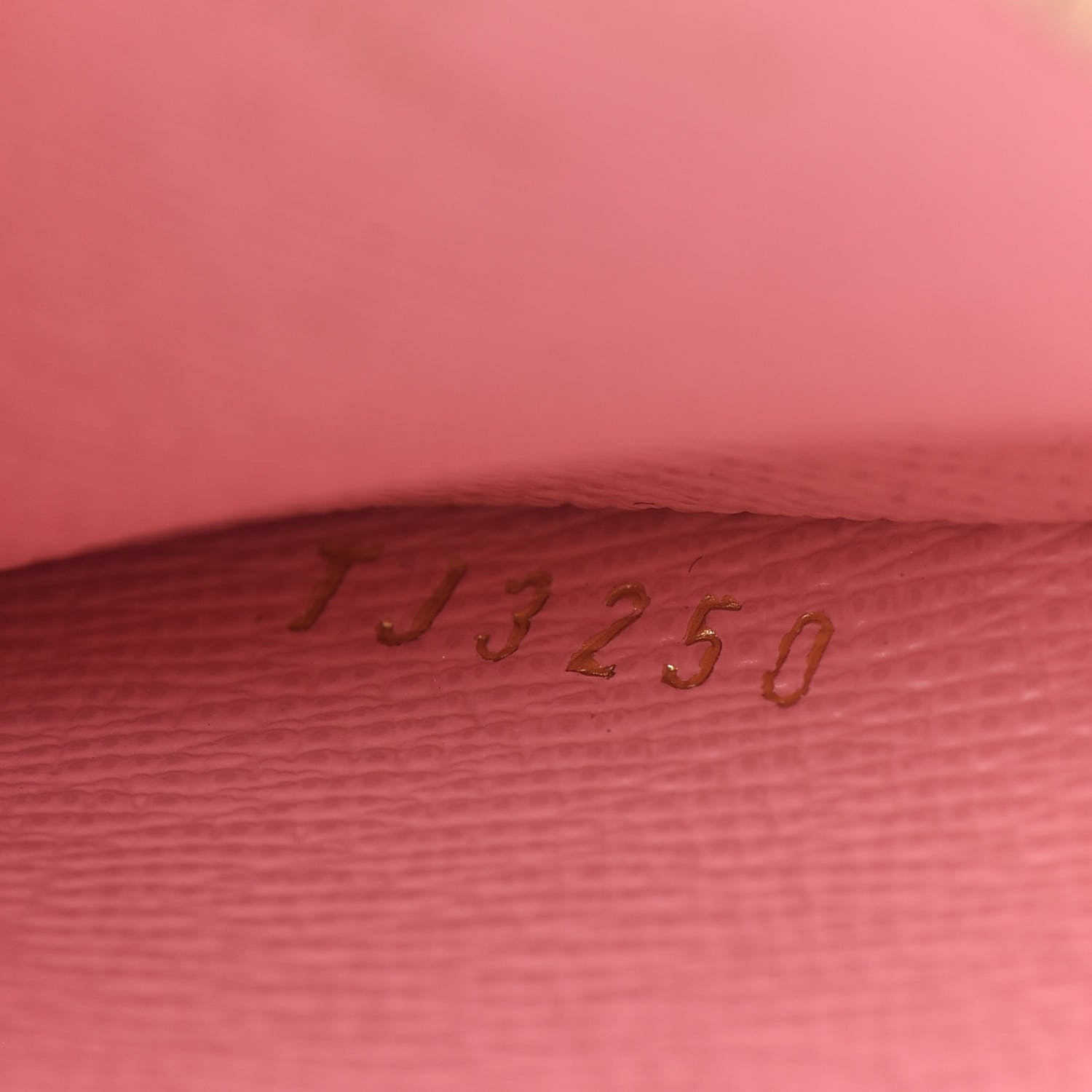 Louis Vuitton Monogram 2020 Christmas Animation Swing Ride Round Coin Purse Pink Poppy 7 of 8