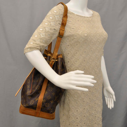 Louis Vuitton Monogram Noe 2 of 8