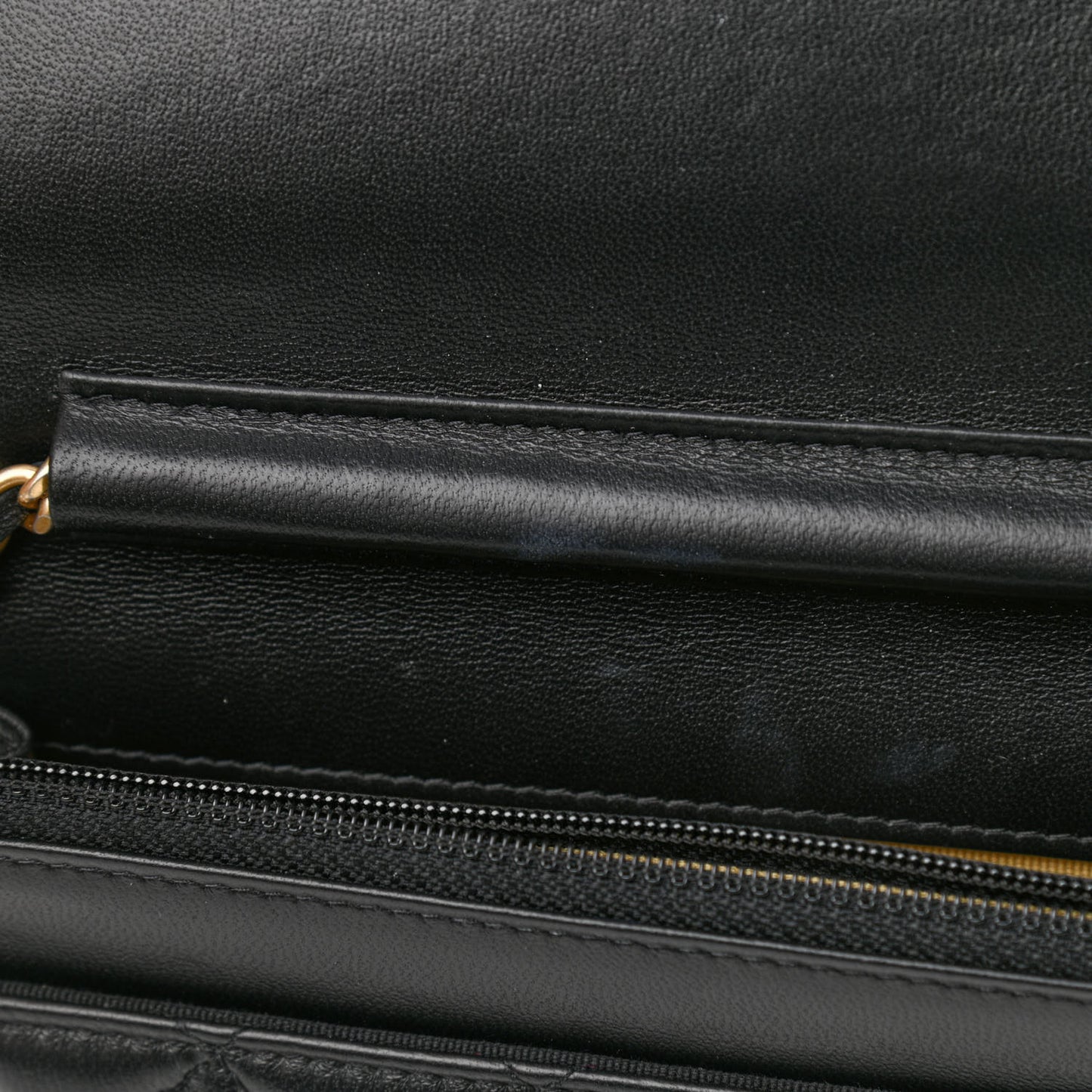 Lambskin Quilted Coco Clips Wallet On Chain WOC Black