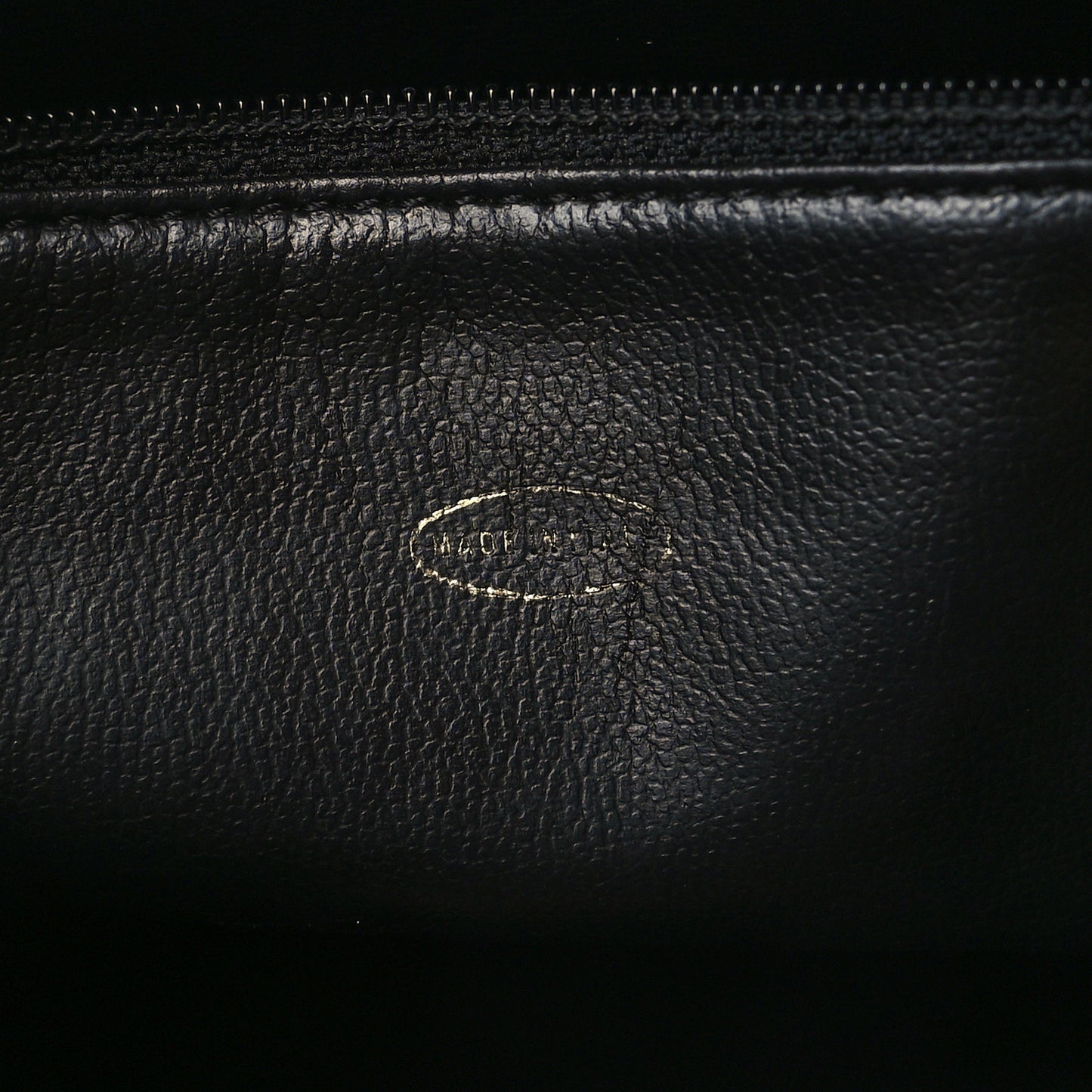 Caviar CC Shopper Tote Black