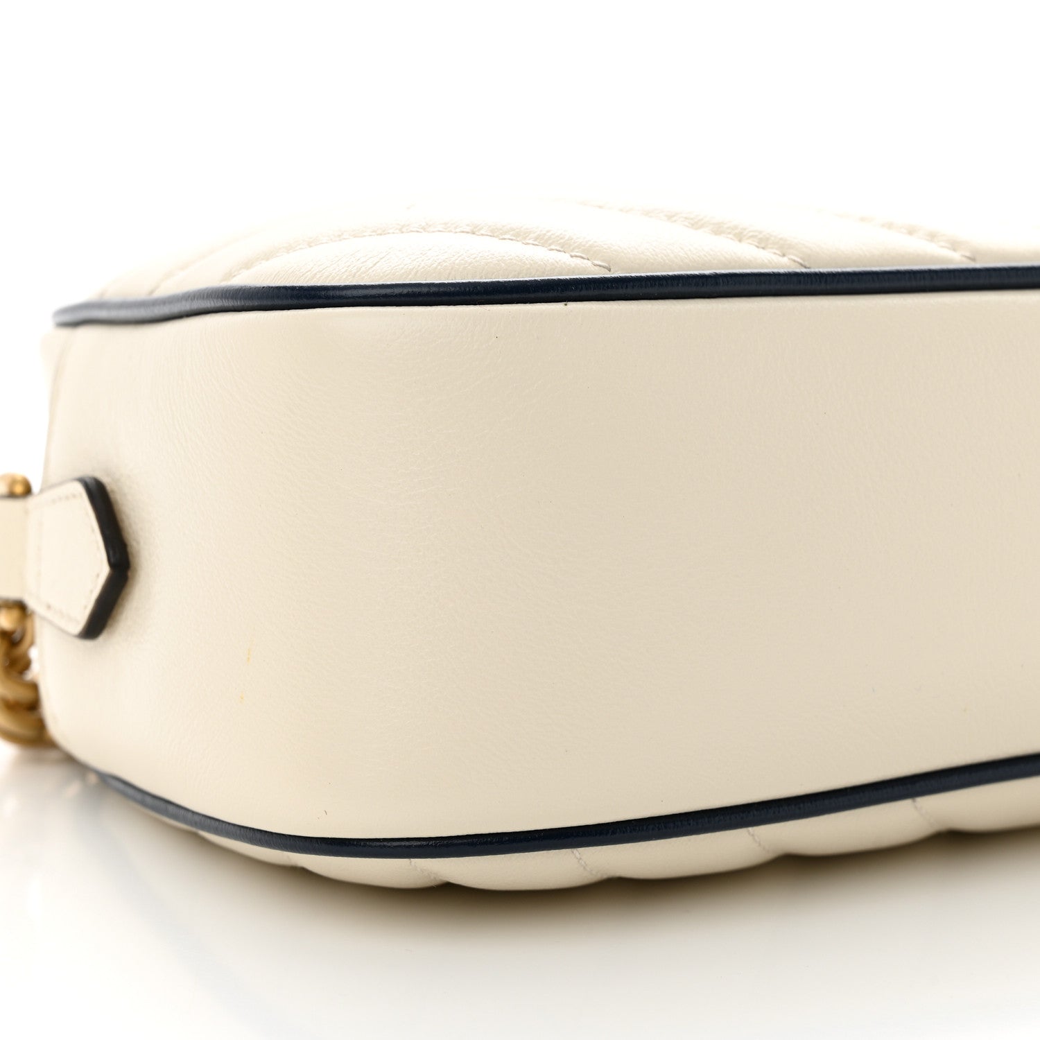 Gucci Vintage Effect Calfskin Matelasse Diagonal Small Torchon GG Marmont Chain Shoulder Bag Mystic White Blue Agata 9 of 12