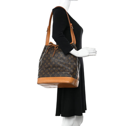 Louis Vuitton Monogram Noe 2 of 15
