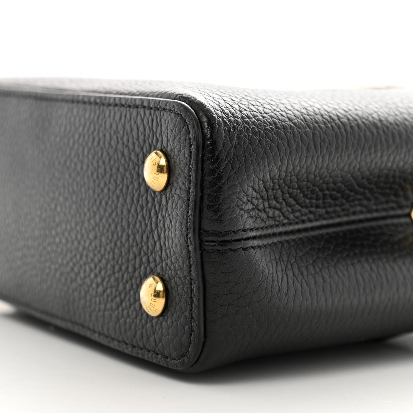 Taurillon Capucines Mini Black