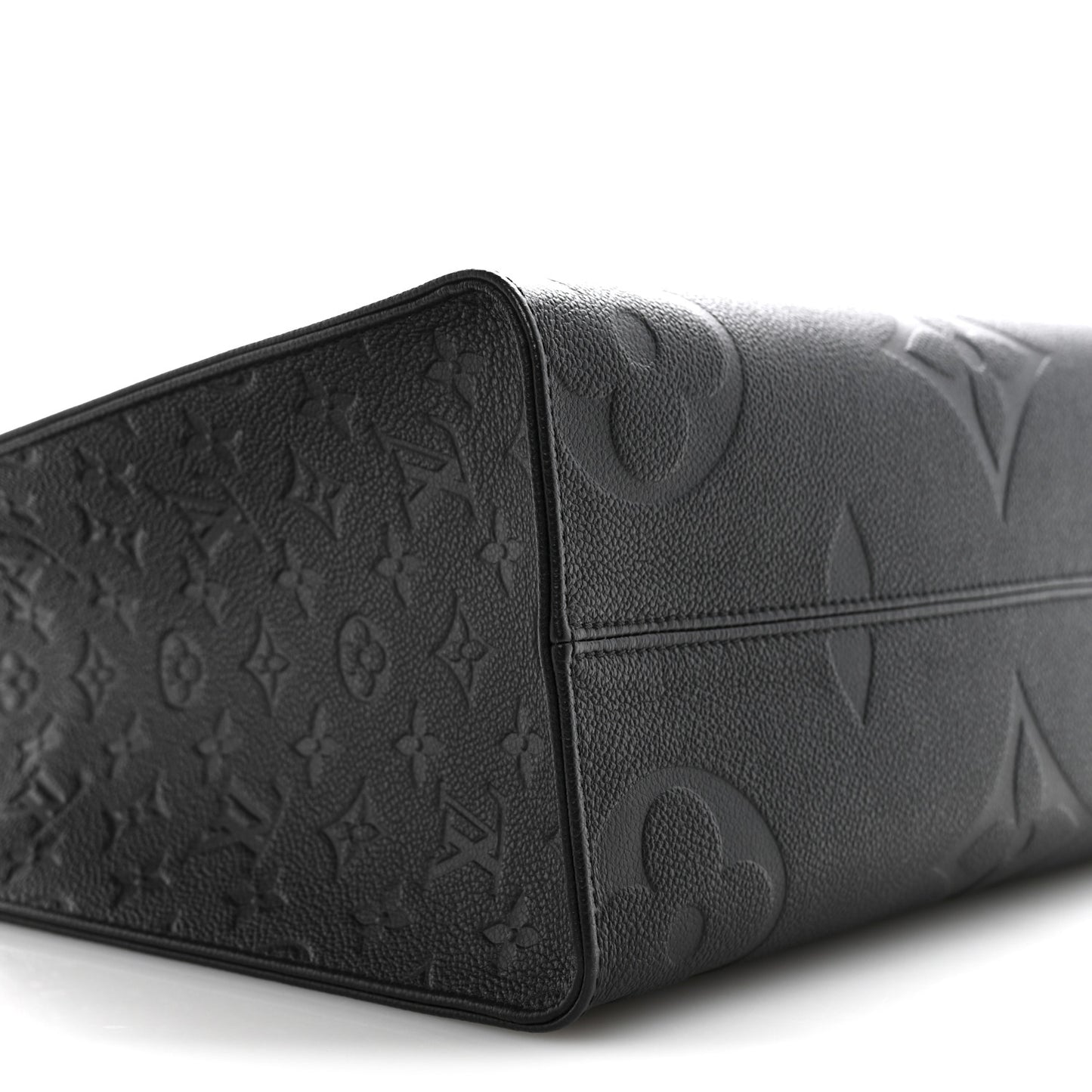 Empreinte Monogram Giant Onthego MM Black