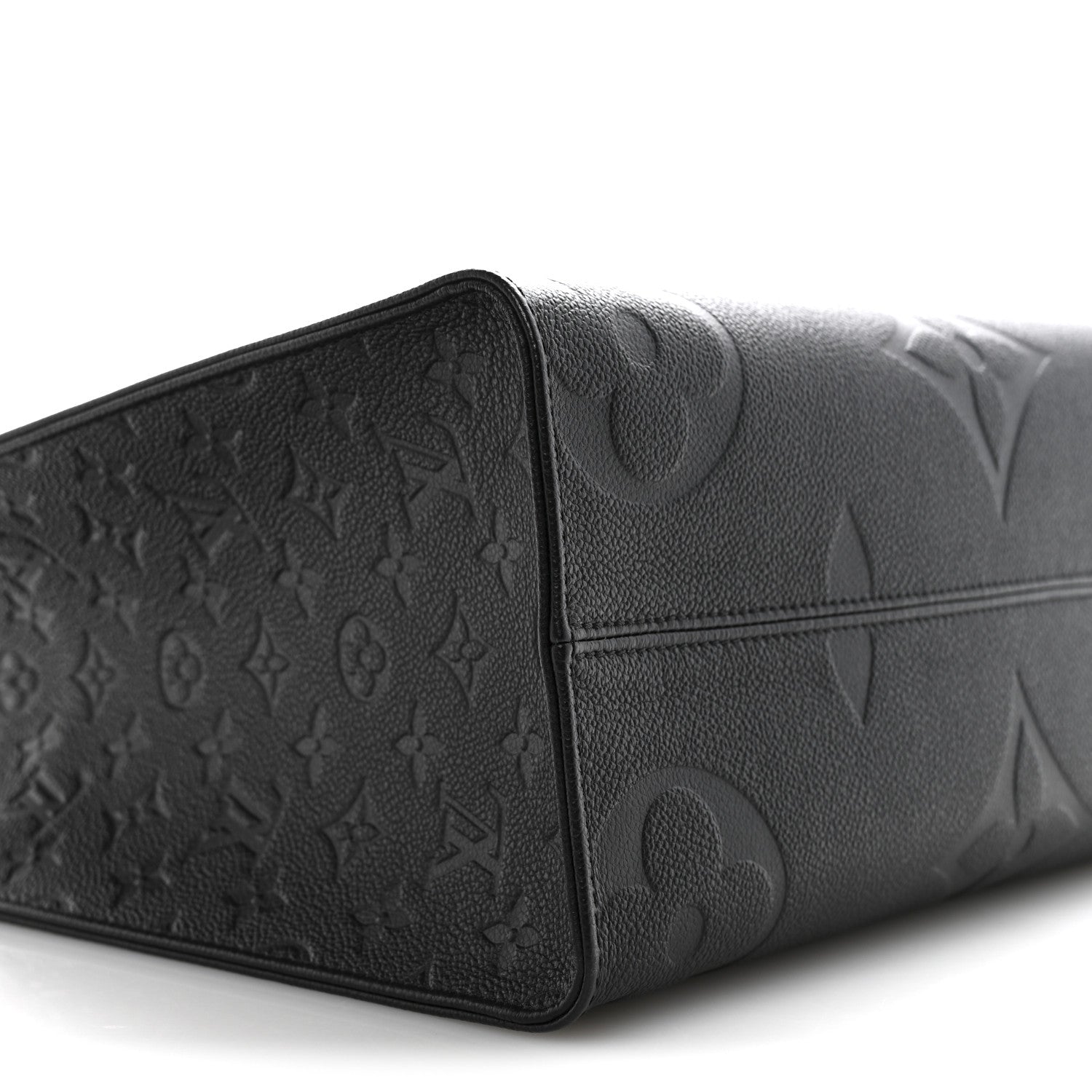Louis Vuitton Empreinte Monogram Giant Onthego MM Black 8 of 11