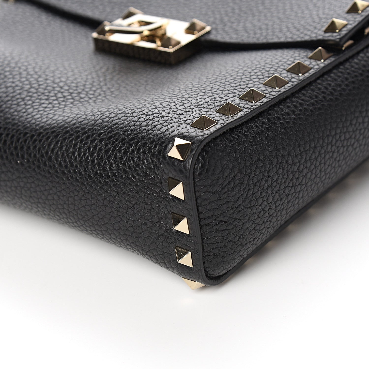 Valentino Garavani Pebbled Calfskin Rockstud Flip Lock Flap Messenger Black 7 of 8