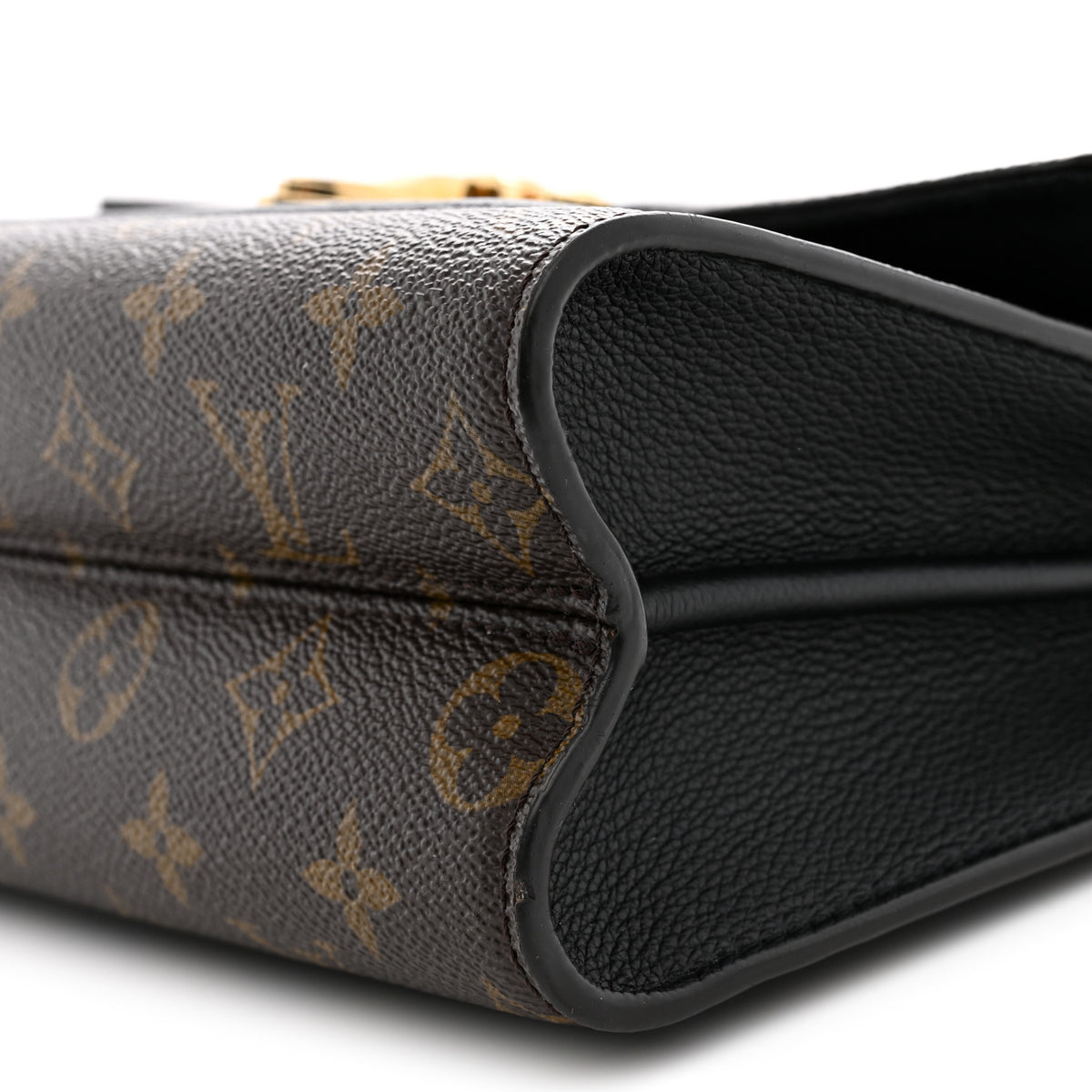 Monogram Victoire Black